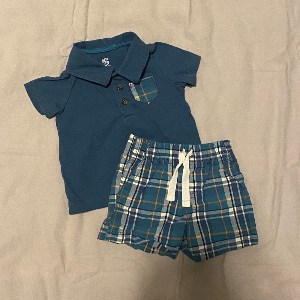 Carter’s matching set
